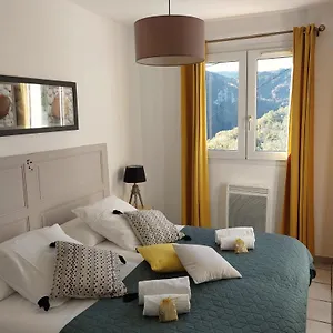 Entre Et Montagnes D'étape La Maison Barnoin Et Individuels Bouyon