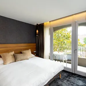Fac & Spera -hotel & Francia