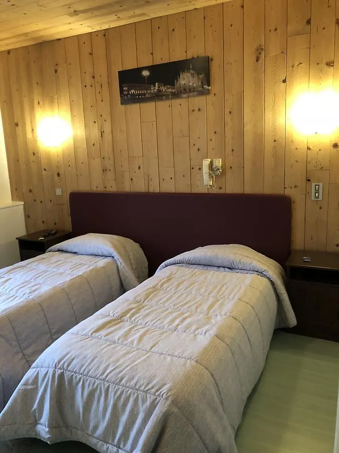 **  Hotel De Paris Briancon France