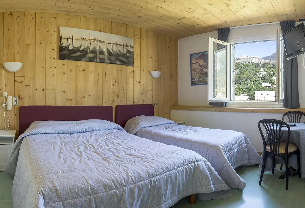 Hotel De Paris Briancon